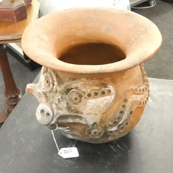 PAPUA NEW GUINEA SAGO STORAGE POT, H. 210MM