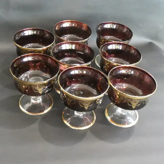 8 PURPLE SUNDAE DISHES