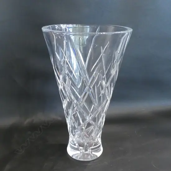 VERA WANG FOR WEDGWOOD CRYSAL FLUTED VASE, H. 270MM