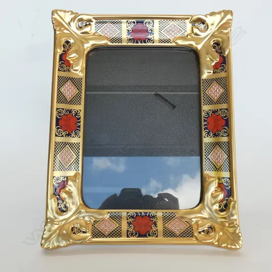 ROYAL CROWN DERBY PHOTOFRAME, IMARI DESIGN, H.245mm