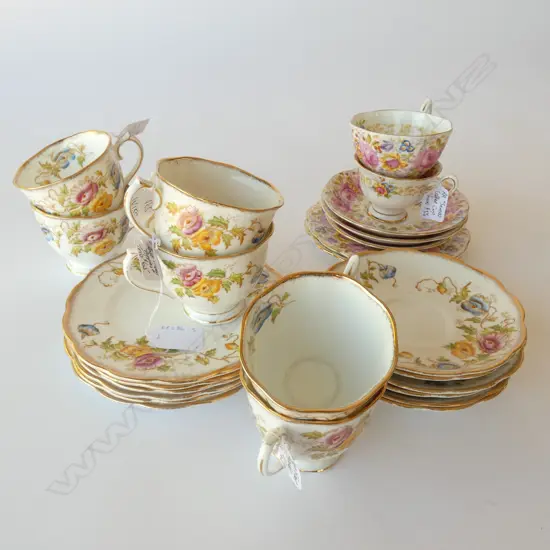 R.ALBERT 6 "POPPIES" TRIOS + TWO "SERENA" TRIOS