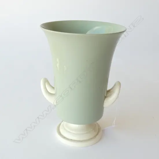 W/WOOD KEITH MURRAY TWO HANDLED VASE H 210 MM