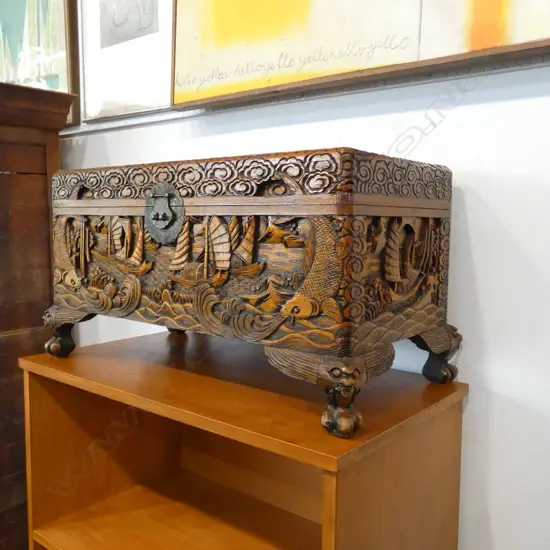 SMALL CAMPHORWOOD CHEST, EARLY 20thC 670 x 340 x 380mm