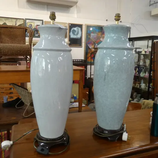 2 CRACKLE GLAZE LAMPS NO SHADES H. 670MM