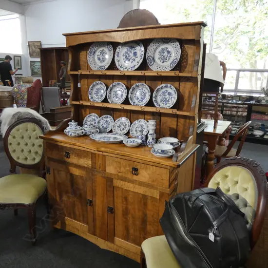 CHAPMAN TAYLOR COUNTRY STYLE DRESSER W. 1220MM H. 1730MM