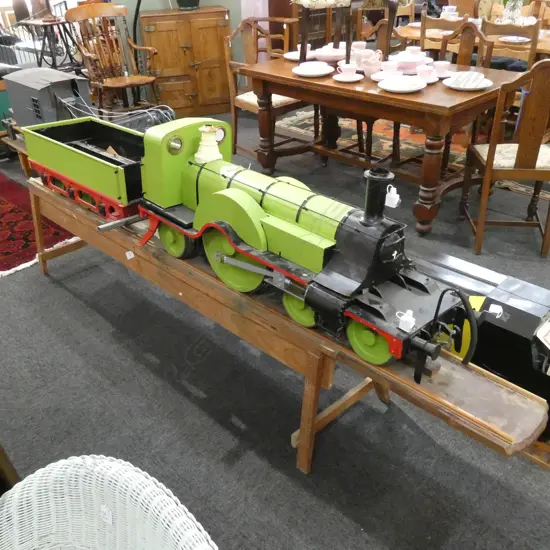 LARGE MODEL LIGHT GREEN STEAM TRAIN L. 2.4M