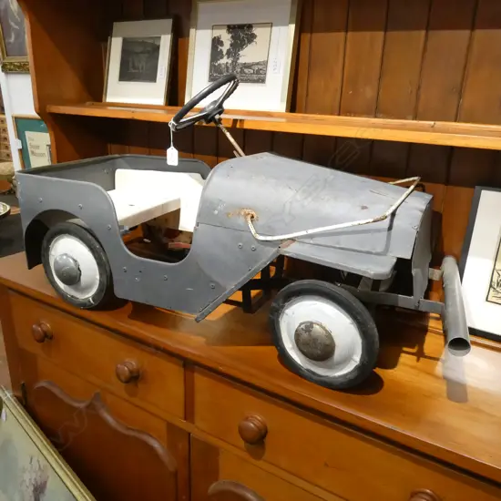 VINTAGE CHILDS PEDAL CAR L. 950MM