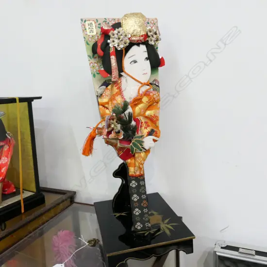 JAPANESE GEISHA FIGURE ON LACQUER STAND H. 500