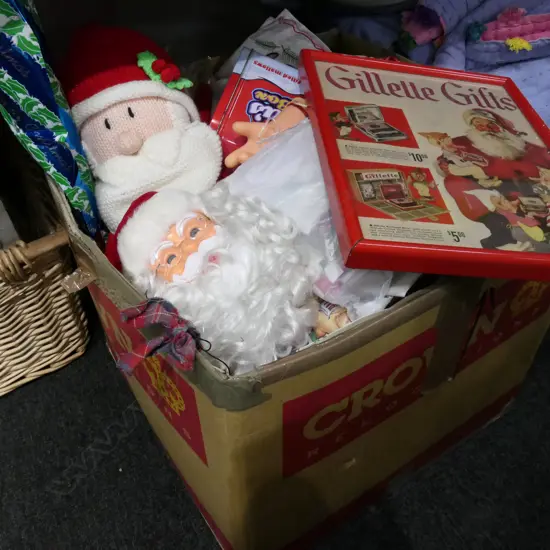 BOX LOT ASST. CHRISTMAS ITEMS