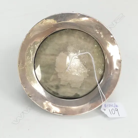 STG SILVER CIRCULAR PHOTO FRAME D 130 MM