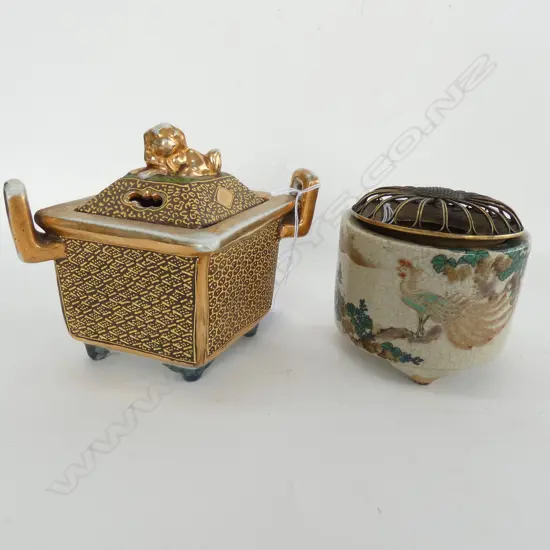 2 JAPANESE SATSUMA SMALL INCENSE BURNERS 