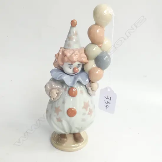 LLADRO CLOWN WITH BALLOONS H 190 MM