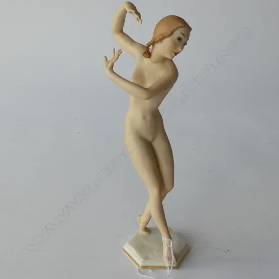 (18495) GERMAN HUTCHENREUTHER NAKED LADY PORCELAIN FIGURE