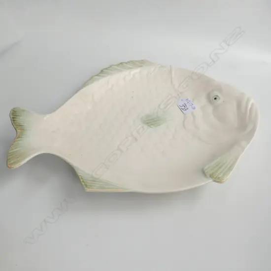 SHORTER AND SONS LARGE FISH SERVING PLATTER