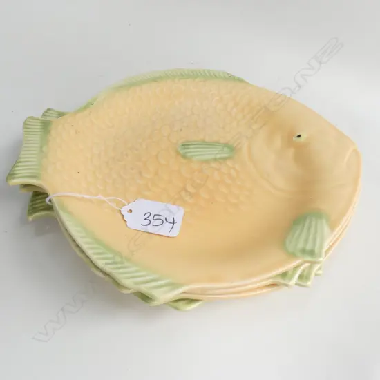 SET OF SHORTER AND SONS FISH PLATES