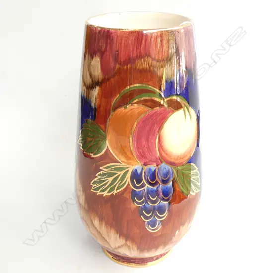 'OLD COURT' TALL HAND PAINTED VASE TUNSTALL STYLE H.260mm