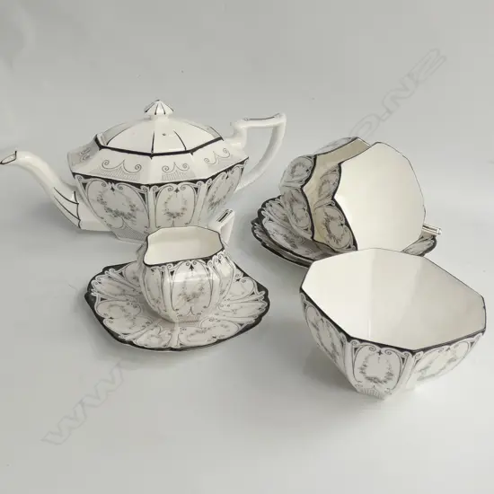 SHELLEY TEAPOT WITH CREAM/SUGAR 2 CUPS THREE SAUCERS