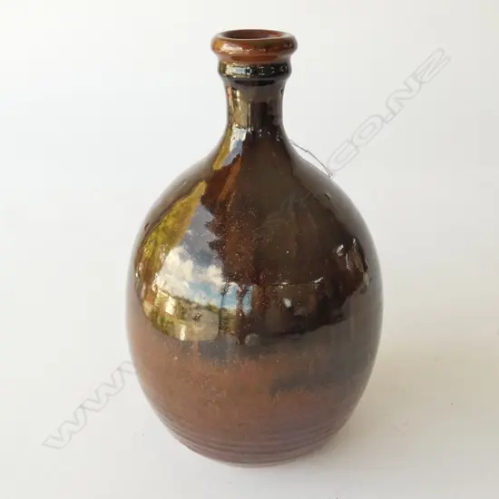 NZ STUDIO POTTERY FLAGON UNKNOWN POTTER H.250mm