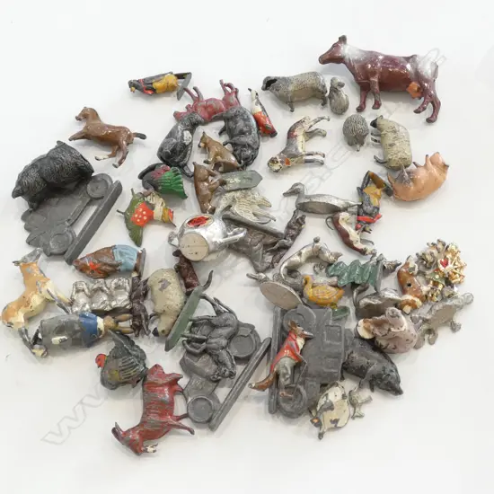COLLECTION VINTAGE METAL TOY FARM ANIMALS ETC