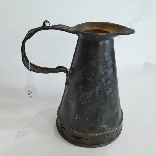 ANTIQUE OIL JUG N.Z C.R MCKAY WELLINGTON H 200 MM
