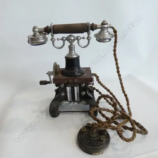 VINTAGE TELEPHONE H. 310MM