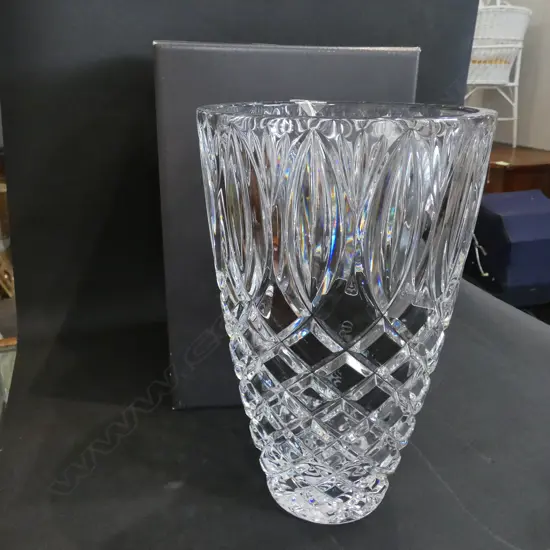 WATERFORD CRYSTAL BOXED TALL VASE H.255mm