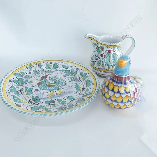 3 PCES ITALIAN CERAMICS; PLATE 325MM DIA, JUG, PIGEON