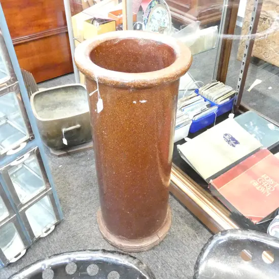 A WELLINGTON BRICKWORKS LARGE GARDEN FEATURE PIPE