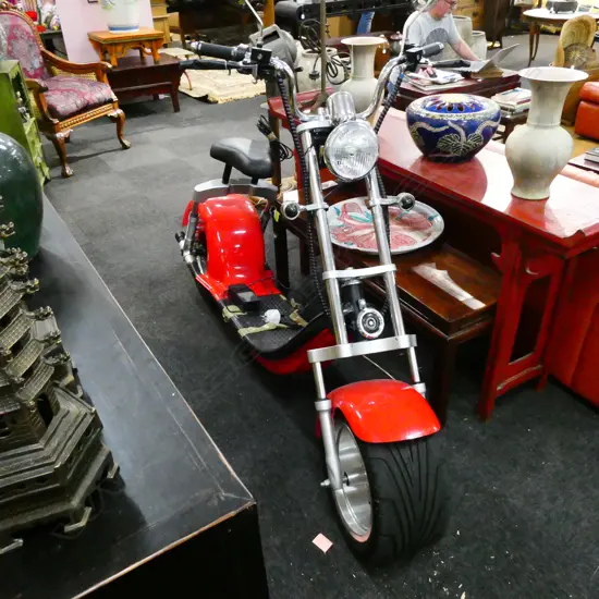 RED ELECTRIC BICYCLE SCOOTER AS NEW