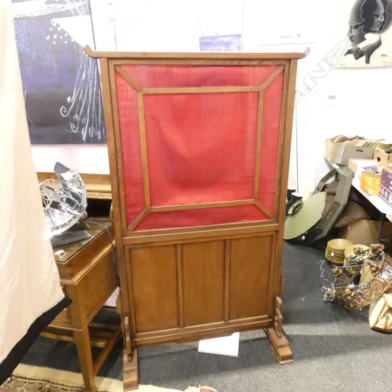 ORIENTAL RED SILK SCREEN H. 1700MM W. 1040MM