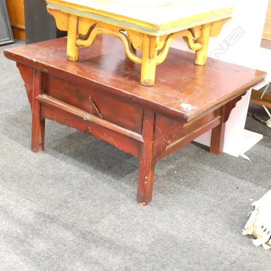 RECTANGULAR ORIENTAL RED PAINTED COFFEE TABLE L. 970MM H. 450MM
