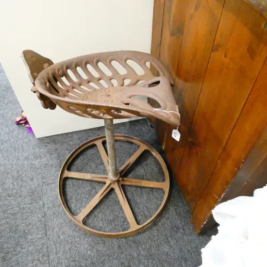 VINTAGE MOUNTED TRACTOR SEAT H. 560MM