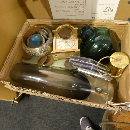 BOX LOT ART GLASS VASE, PAPERWIEGHT, COINS ETC