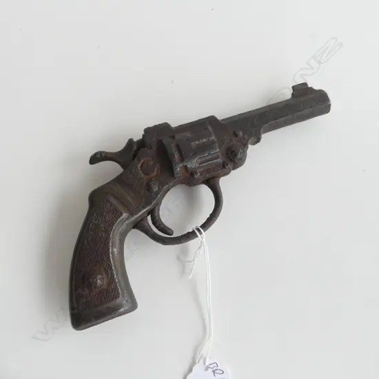 (3) CAST IRON TOY GUN ‘BRONCHO BILL’