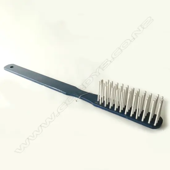 LARGE TOOTHBRUSH USED FOR RETAIL WINDOW DISPLAYS H.1540mm AF BRISTLE MISSING
