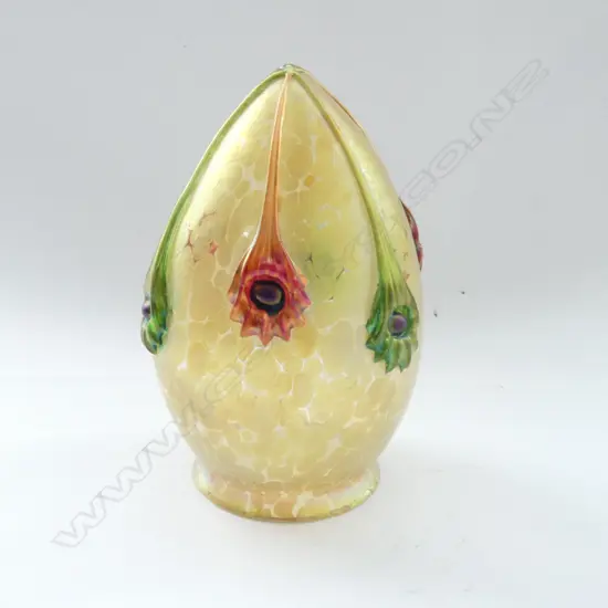 (5) UNUSUAL TULIP SHAPED OPAQUE LAMPSHADE H. 180mm