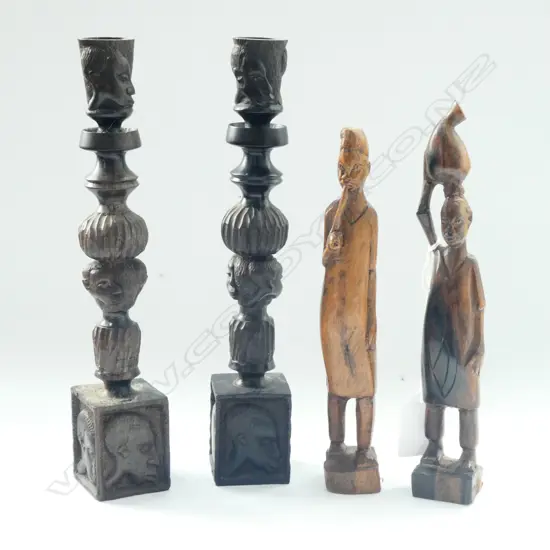 4 FIGURAL AFRICAN CARVED ITEMS 2 AS CANDLESTICKS H. 240mm + 1 SMOKING A PIPE