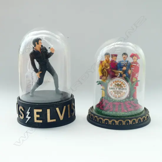 2 BELL JAR MEMORABILIA ITEMS THE BEATLES AND ELVIS H. 140mm