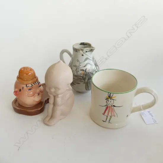 4 CERAMIC ITEMS BISQUE KEWPIE + LAUREL PEPPER ON STAND + MUG WITH STICK FIGURE BY ROBERT GORDON AUSTRALIA +