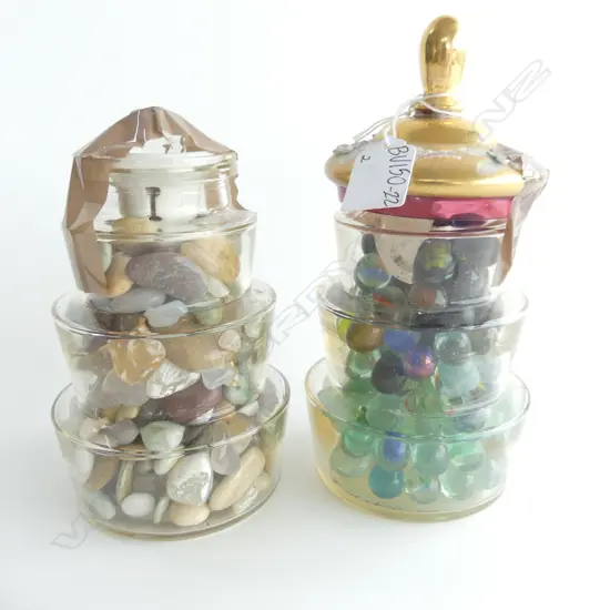 (81)2 GLASS STEPPED CONTAINERS ONE WITH MARBLES INSIDE & MISMATCHED LID,H.220mm OTHER CONTAINS VARIOUS PEBBLES & ODD LID