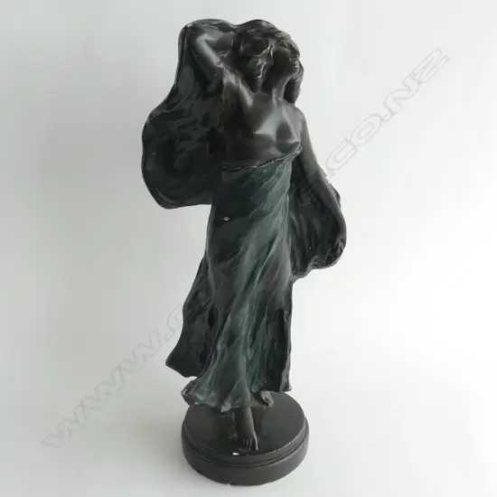 (85) PLASTER FIGURINE ISADORA DUNCAN DANCING 520MM