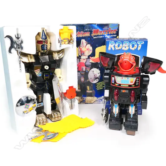 TWO VINTAGE BOXED ROBOTS; MONSTER ROBOT & GUARDIAN WARRIOR, TALLEST 320mm