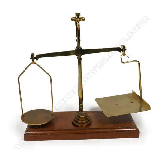 Brass Equal Arm Letter Scale,