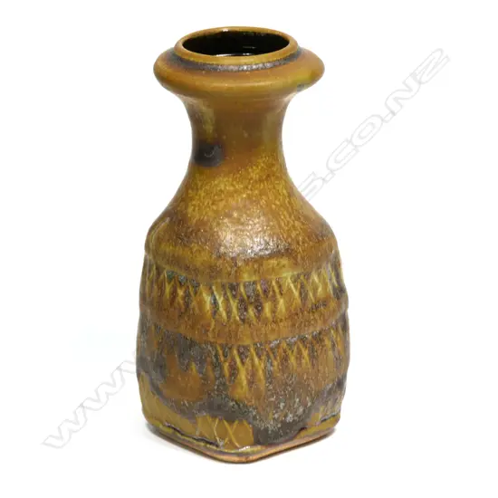 Graeme Storm stoneware vase