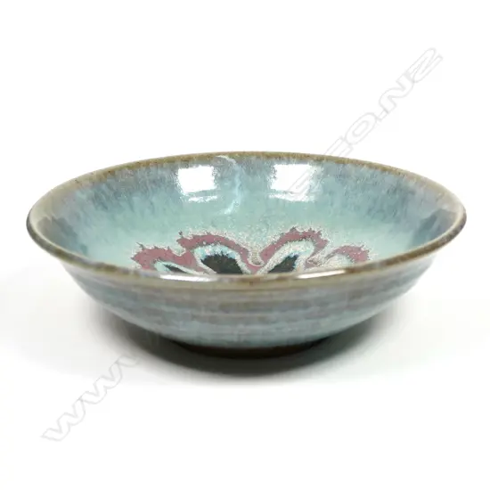 Graeme Storm stoneware bowl