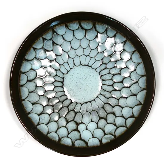 Graeme Storm stoneware large shallow bowl