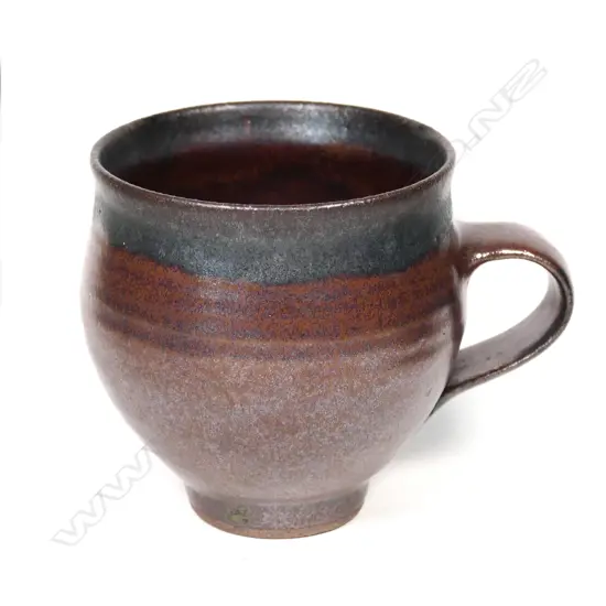 Gwyn Hanssen-Piggot (1935-2015 Australian) mug 1963