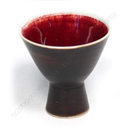 Friedl Kjellberg (Austrian-Finnish 1905 - 1993) rice grain porcelain small cup