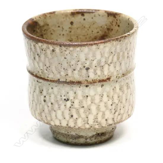 Tatsuzō Shimaoka 1961 stoneware yunomi