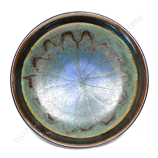 Graeme Storm stoneware shallow bowl